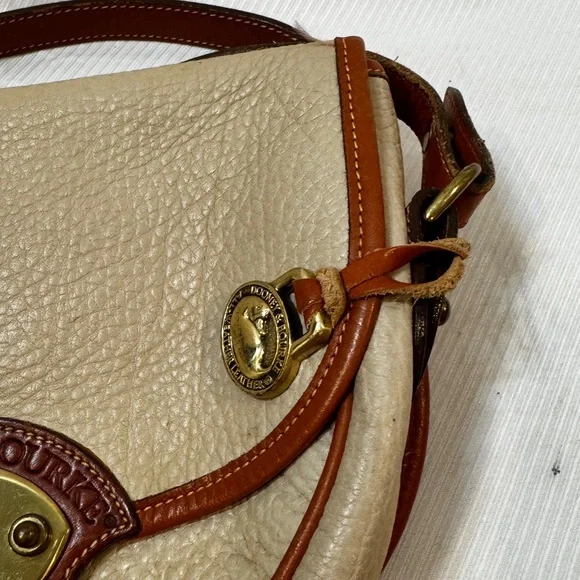Dooney and Bourke AWL Cream Brown Leather Bag vintage the Calvary trooper 1980’s - Picture 12 of 15